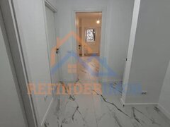 Aparatorii Patriei, Metrou, garsoniera renovata, etaj 1, bloc din 1986